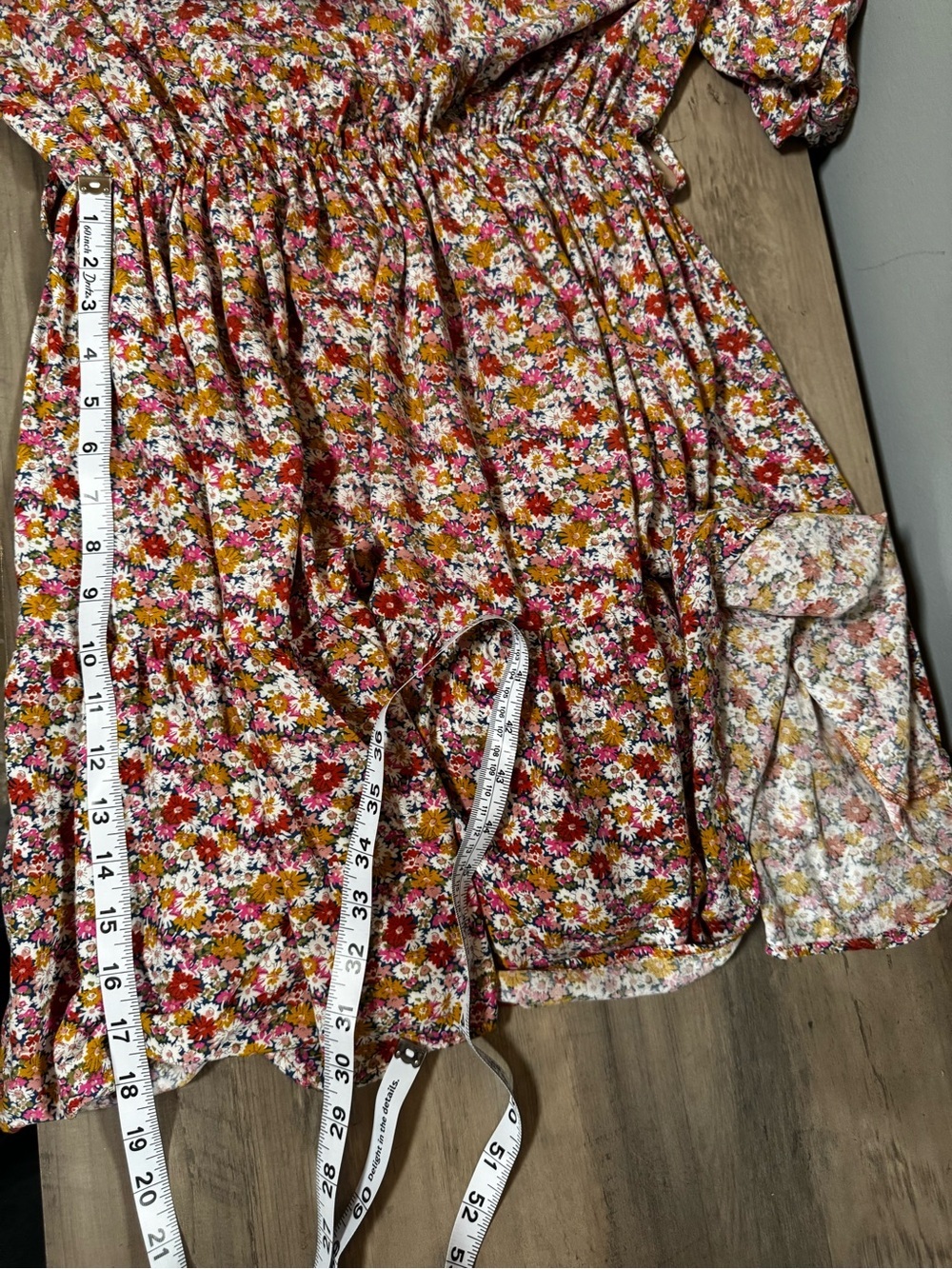 easel Floral Puff-Sleeve Midi Dress in Pink & Orange - Picture 10 of 10